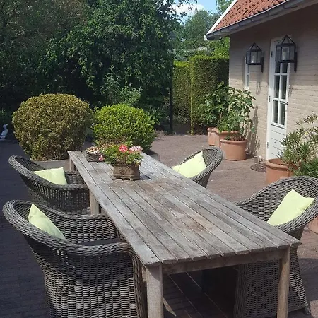 ! * Гардерен